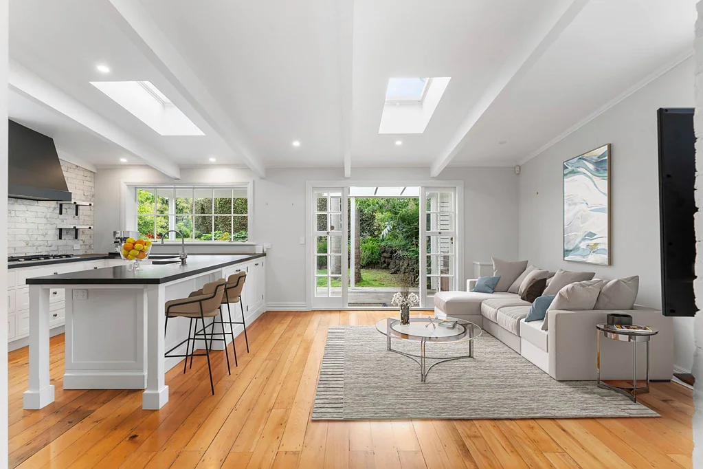 Beautiful Home in Devonport
