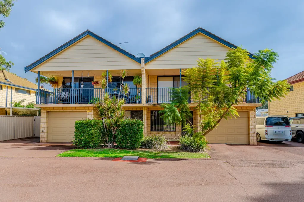 21/70 Waldron Boulevard, Greenfields, WA 6210