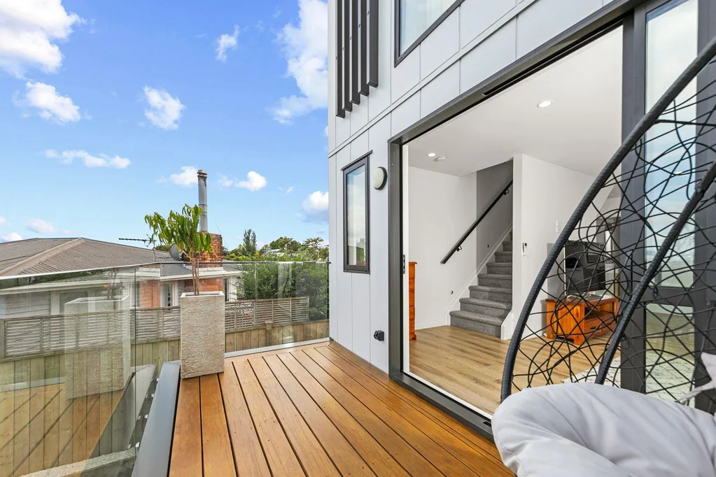 Pakuranga 3 Bedroom 3 Masters -Vendor says Must sell!