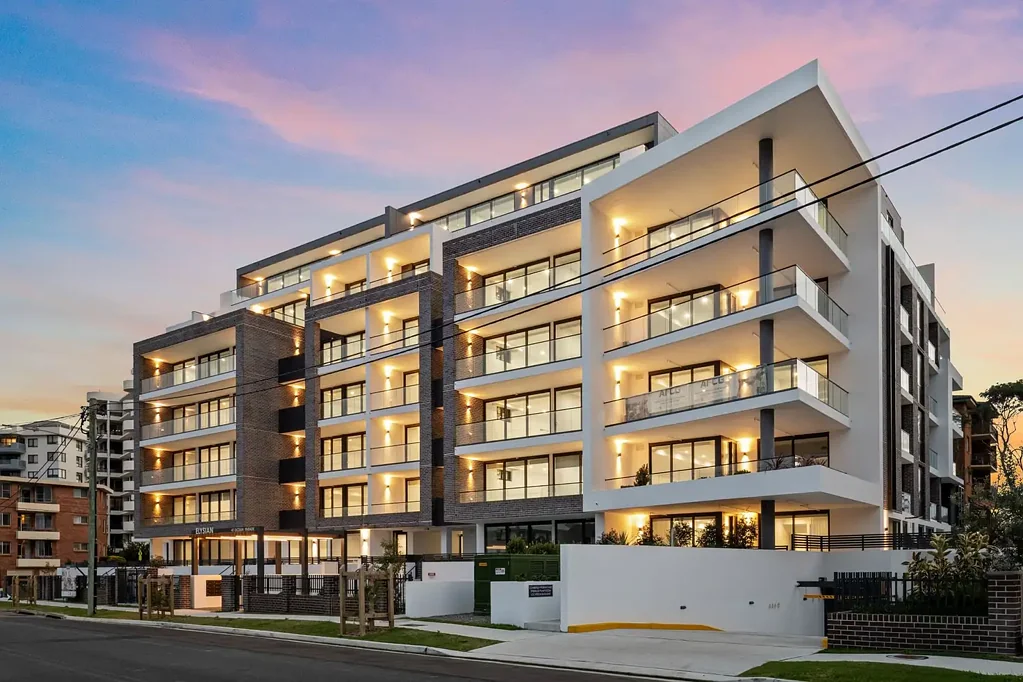 The Entrance 2房  Surf Breaks and Tax Breaks - A brand-new coastal apartment