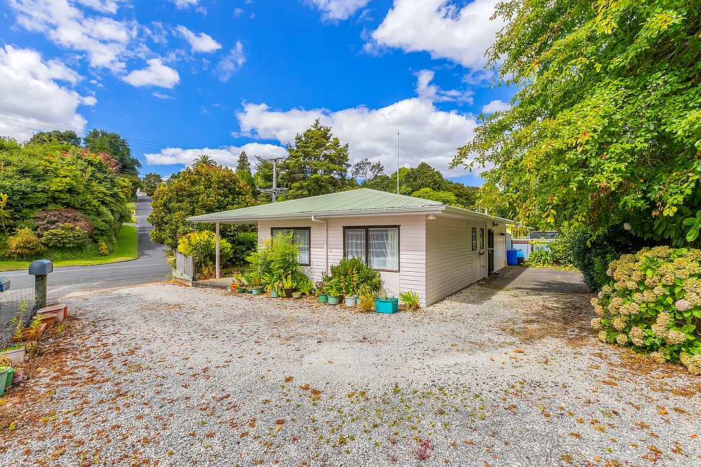 Taumarunui 3कमरा Easy living in a prime location!