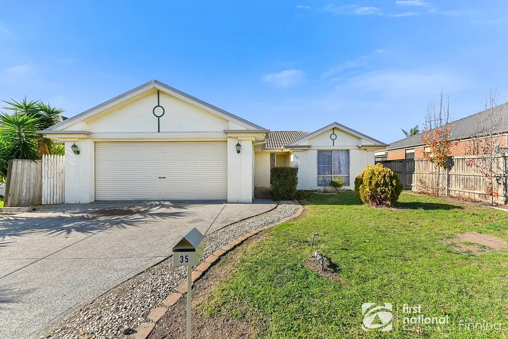 35 St Georges Road, Narre Warren South, VIC 3805