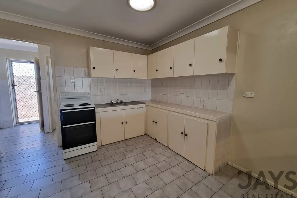 Unit 4/129 West Street, Mount Isa