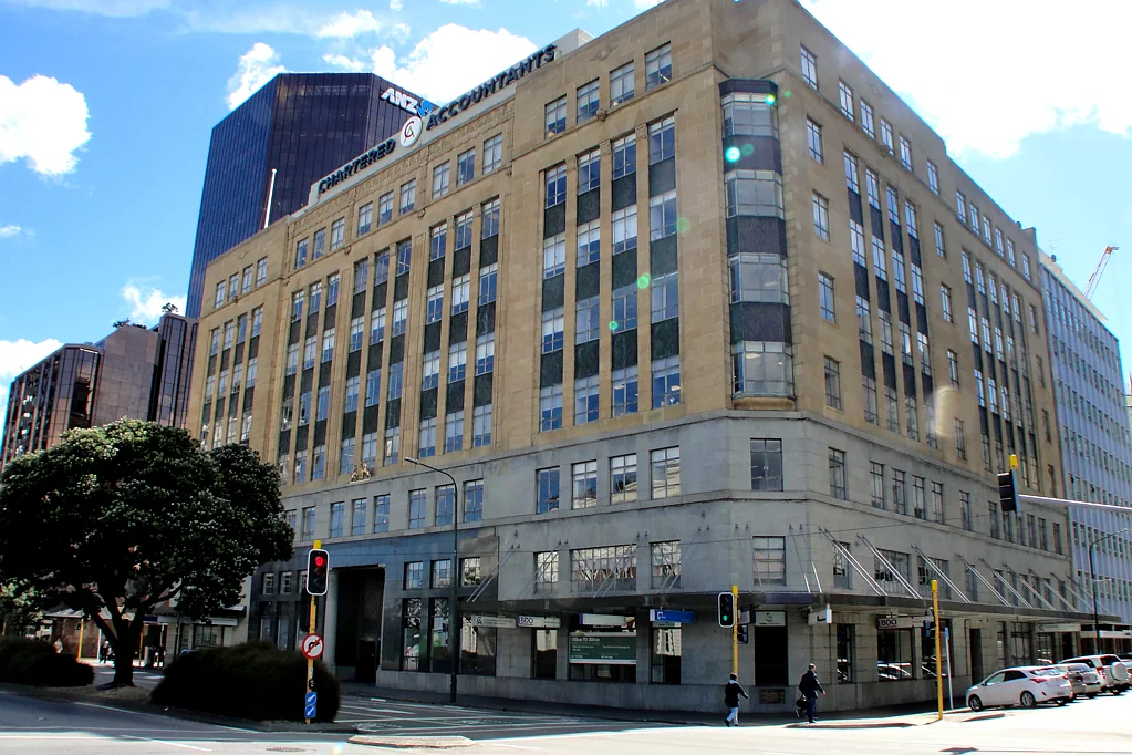 Wellington Central Premium Character Office on Customhouse Quay