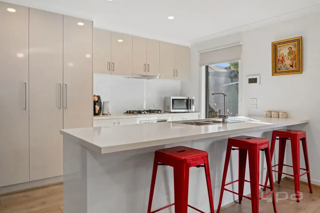 Capel Sound 3ਬੈੱਡਰੂਮ Sunlit Coastal Living Just Moments from Foreshore, Schools & Shopping