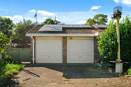 10 Bamarook Place, North Nowra