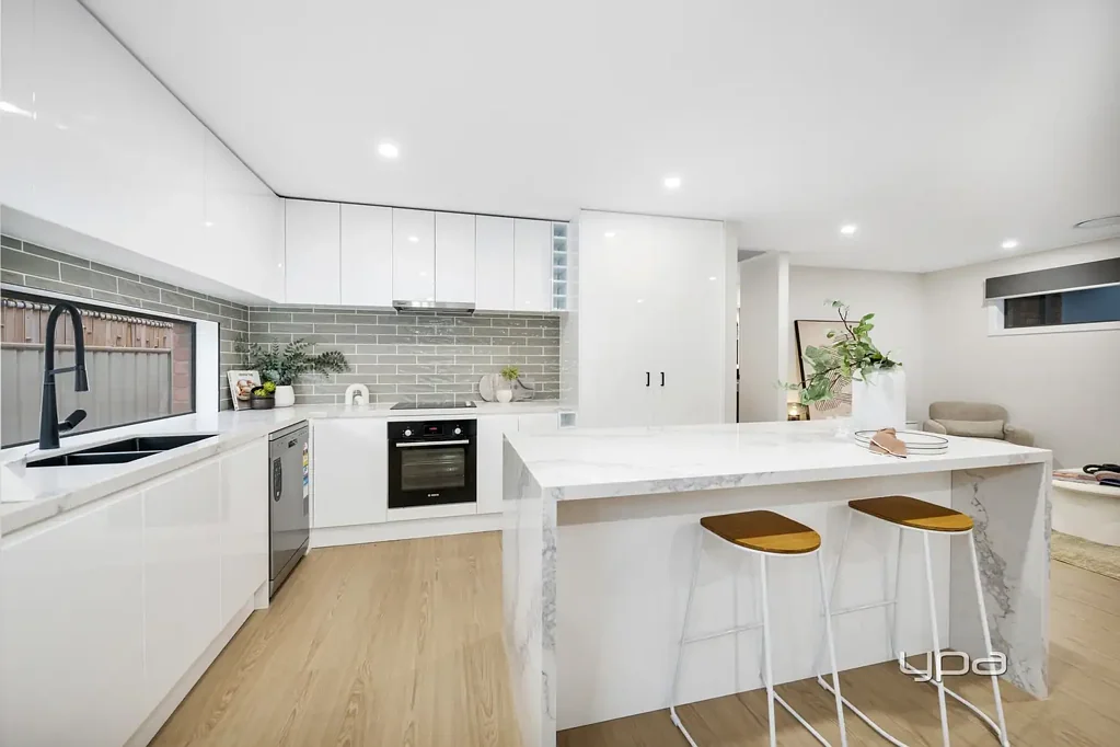 Brookfield 4 Slaapkamer Move Straight In – Stylishly Renovated with Exceptional Outdoor Living