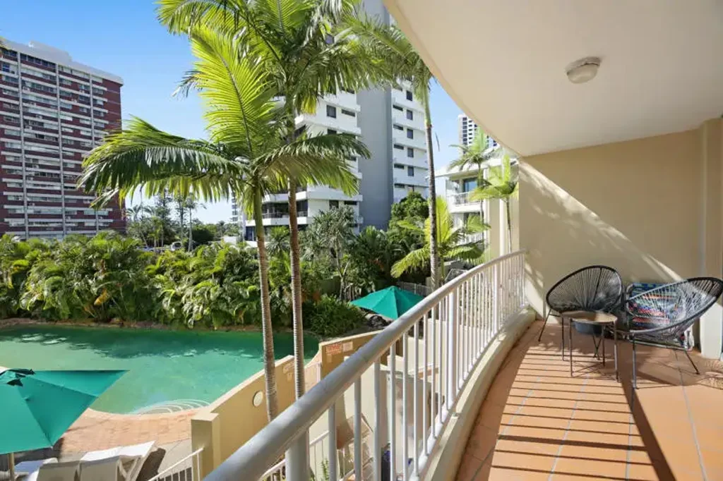 14/13 Montgomery Avenue, Main Beach, QLD 4217