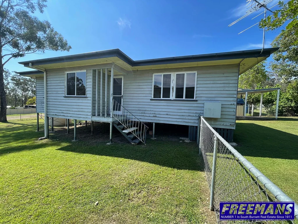 15 Dalkeith Street, Nanango, QLD 4615