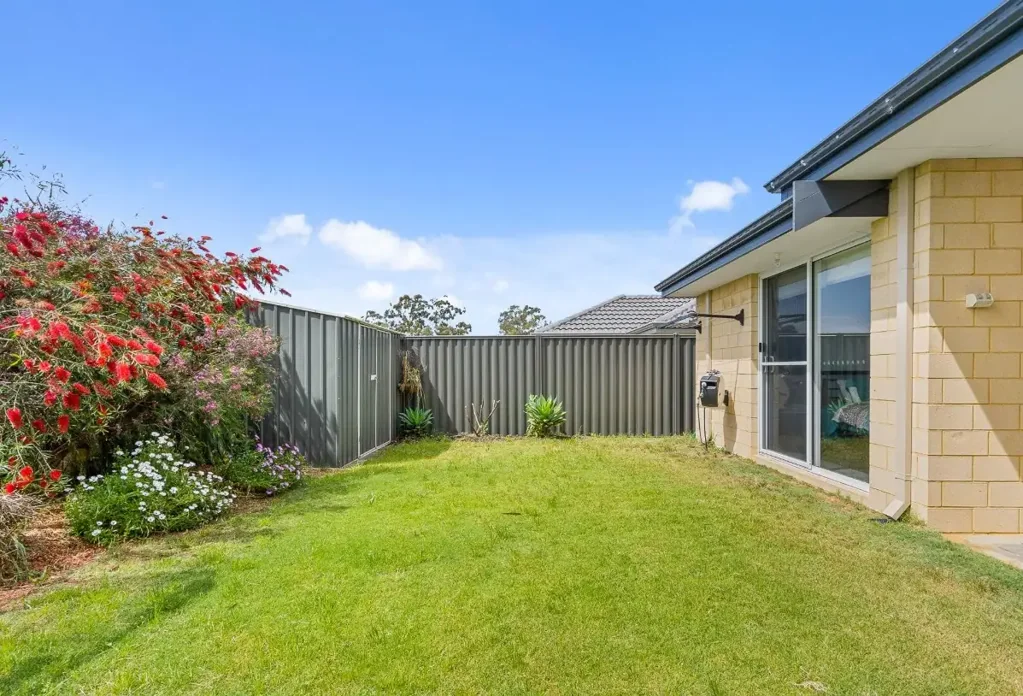 Aveley 3房  Modern Family Home in Aveley
