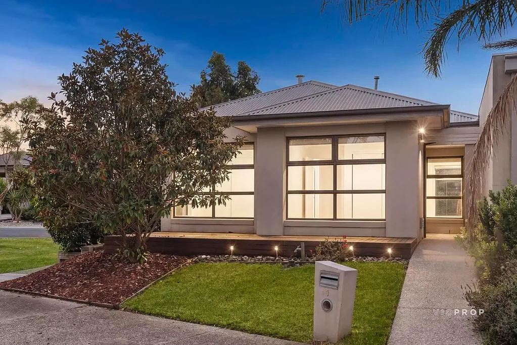 1 Reef Walk, Point Cook, VIC 3030