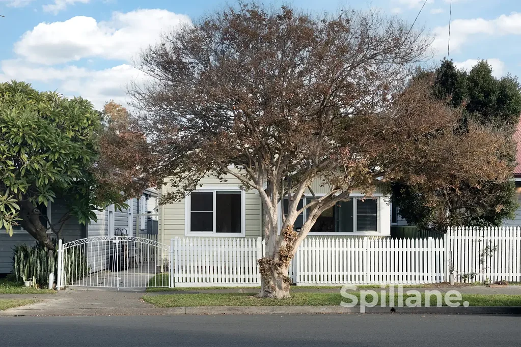 Mayfield East 3ห้องนอน Timeless Character with Effortless Family Appeal