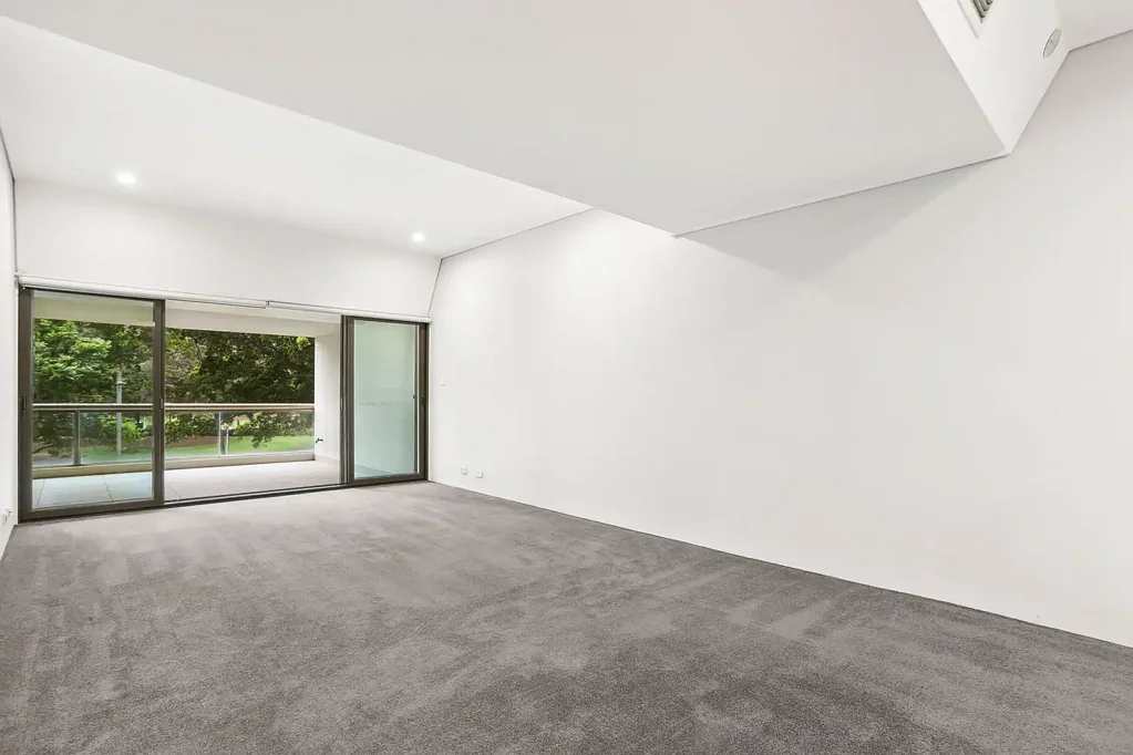 The Connaught - Unfurnished - Available 28th August