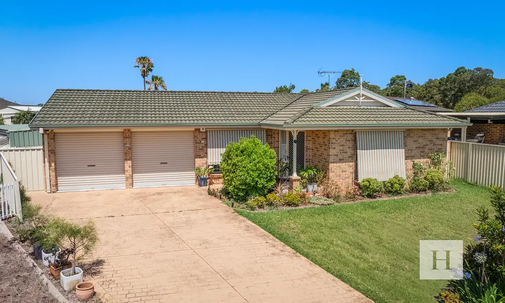 3 Nagle Crescent, Blue Haven, NSW 2262
