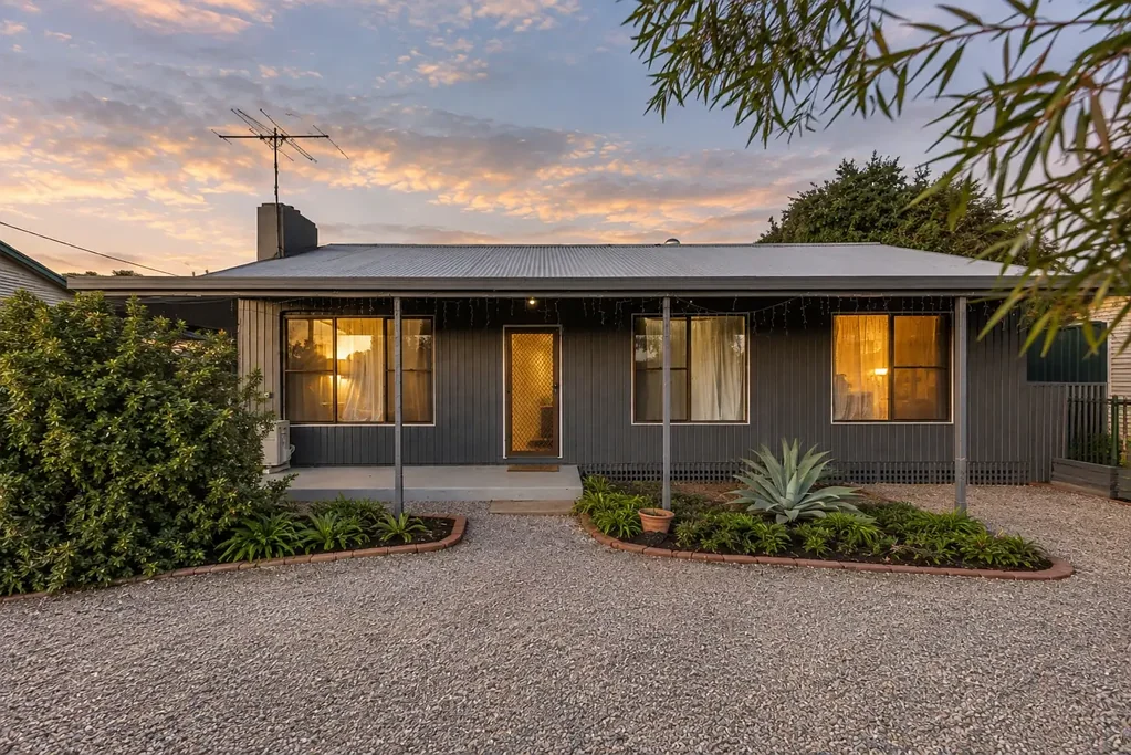 Tailem Bend 3બેડરૂમ Around the Bend, Home Awaits