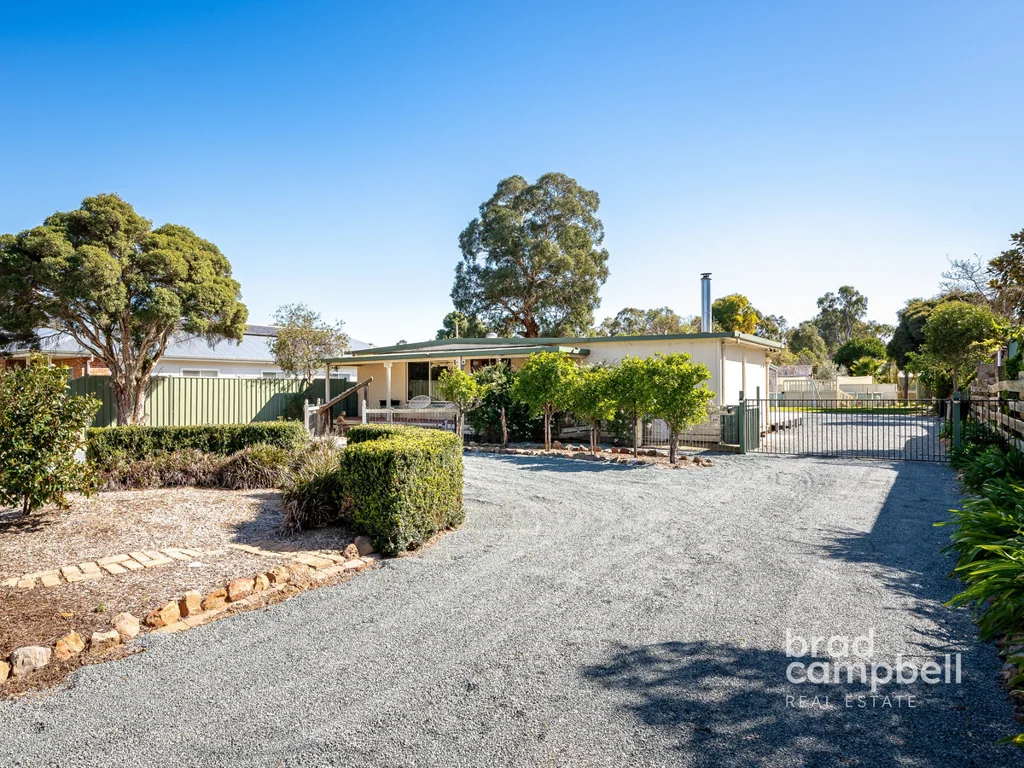 3 Murrays Lane, Murchison, VIC 3610