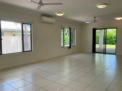 Address Withheld, Lyons, NT 810, 4 habitaciones, 2 baños, House