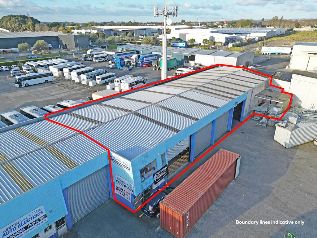 Mangere EFFICIENT WAREHOUSE-TO-OFFICE RATIO 