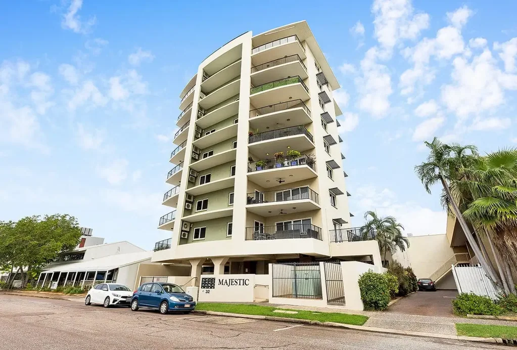 Darwin City 3 Bedroom Prime CBD Living - Space, Style & Lifestyle Convenience