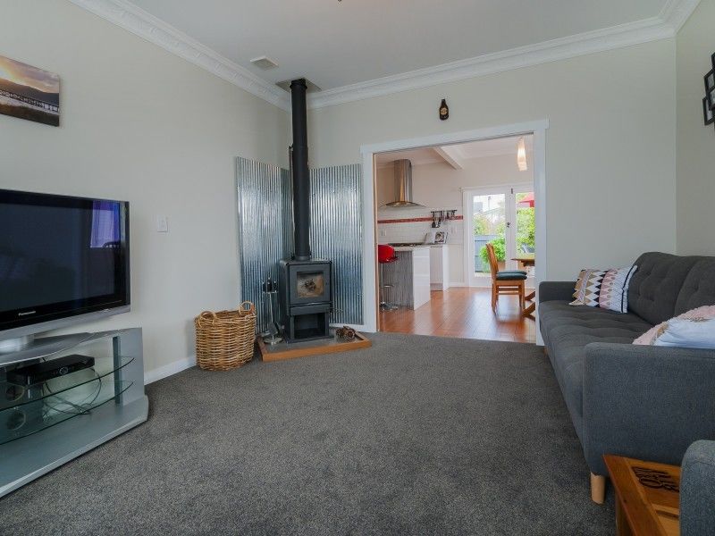 4 Norton Park Avenue, Fairfield, Lower Hutt, 3 Kuwarto, 1 Banyo