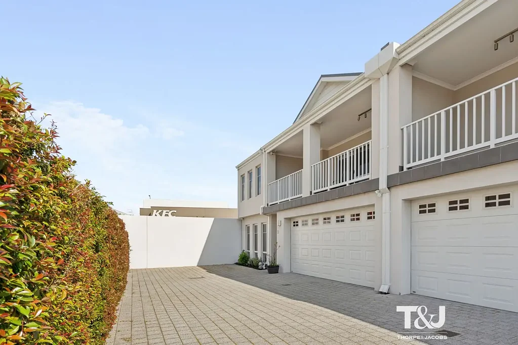Ascot 3ਬੈੱਡਰੂਮ MODERN LIVING WITH STYLE & CONVENIENCE