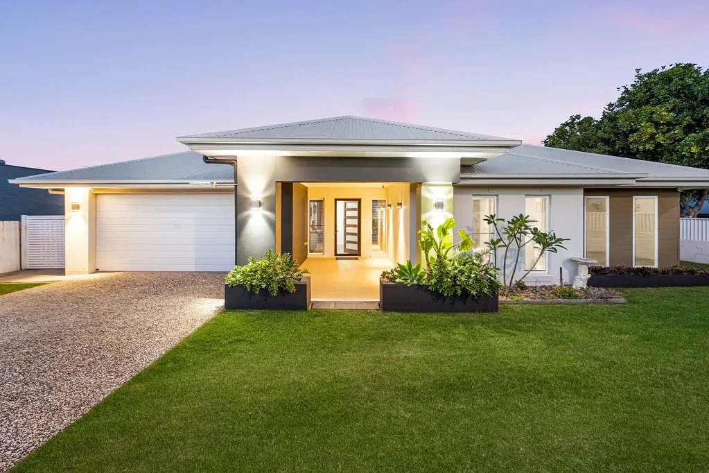 26 Penneshaw Crescent, Ormeau, QLD 4208