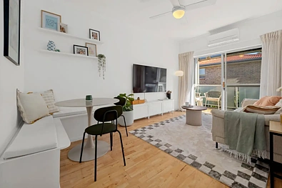 Coorparoo 1房 精品社区顶层生活 Top-Floor Living in a Boutique Complex