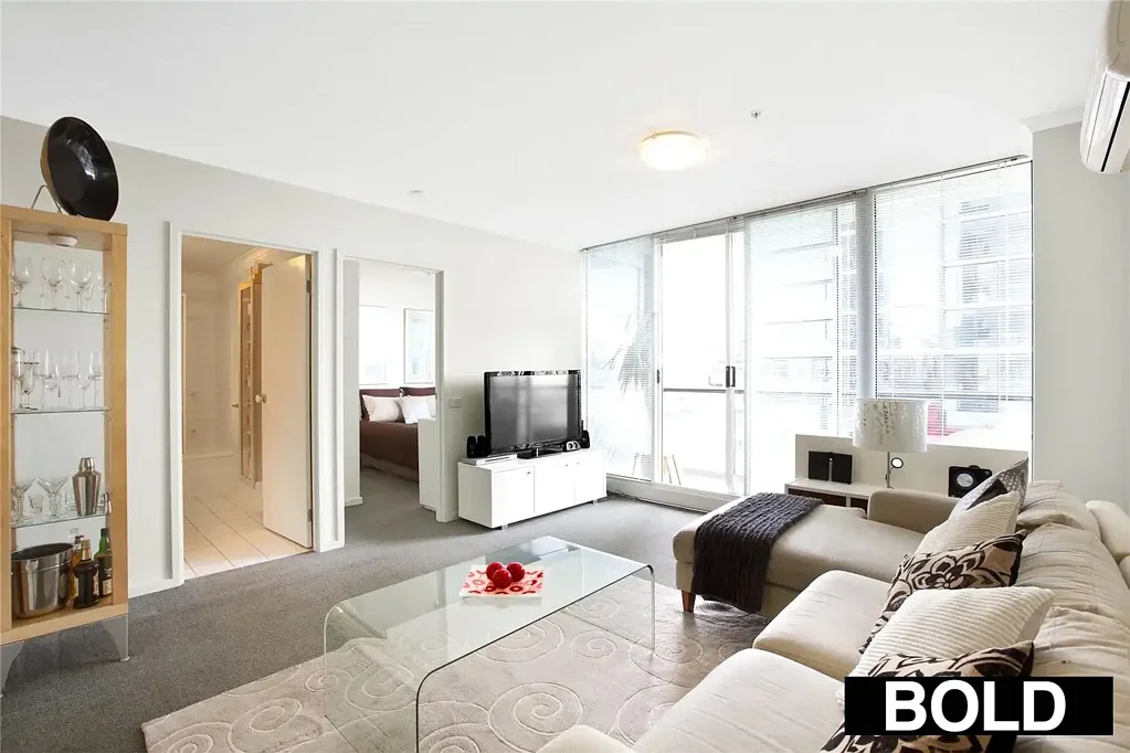 Southbank 1房 Southbank核心位置 宽敞车位 设备齐全厨房 开放式起居空间 现代设计实用 便捷交通选择 Stylish Southbank Apartment Living