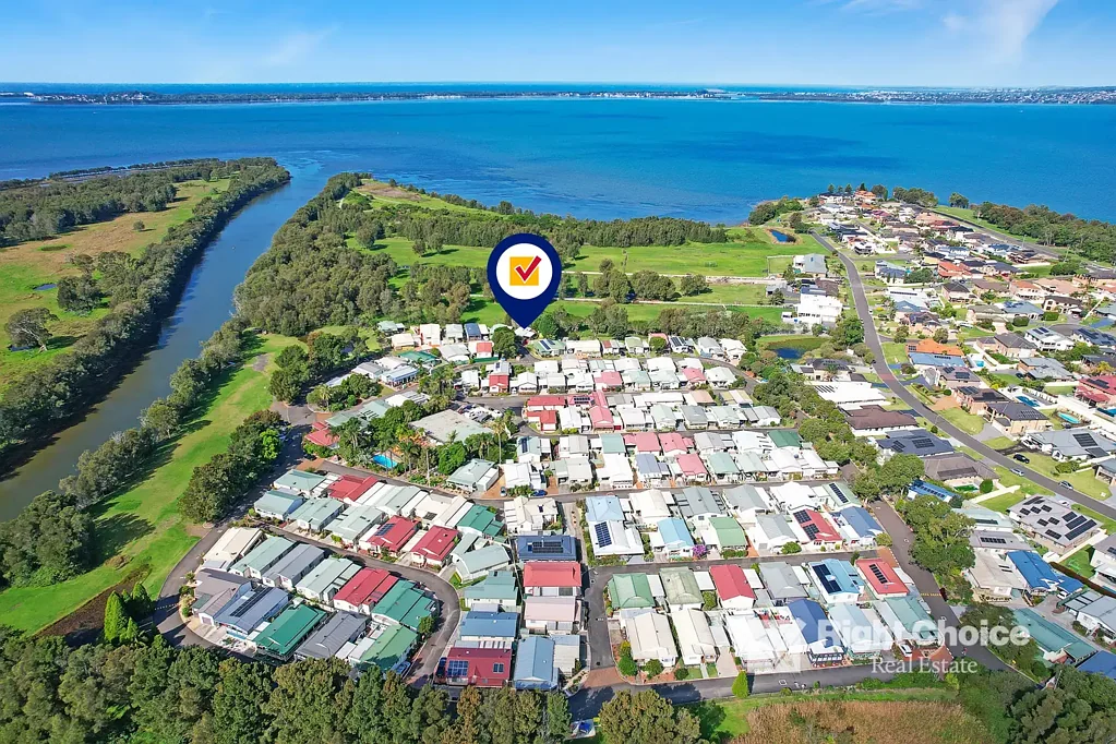 84 Casuarina Crescent, Kanahooka, NSW 2530
