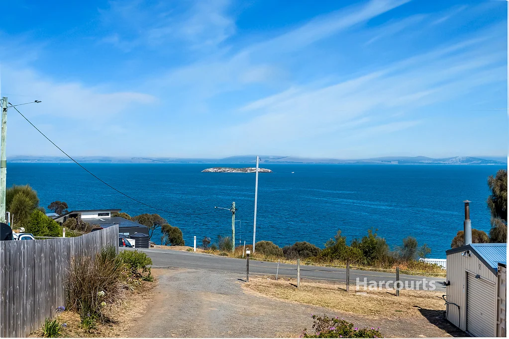 72 Grevillea Street, Primrose Sands, TAS 7173