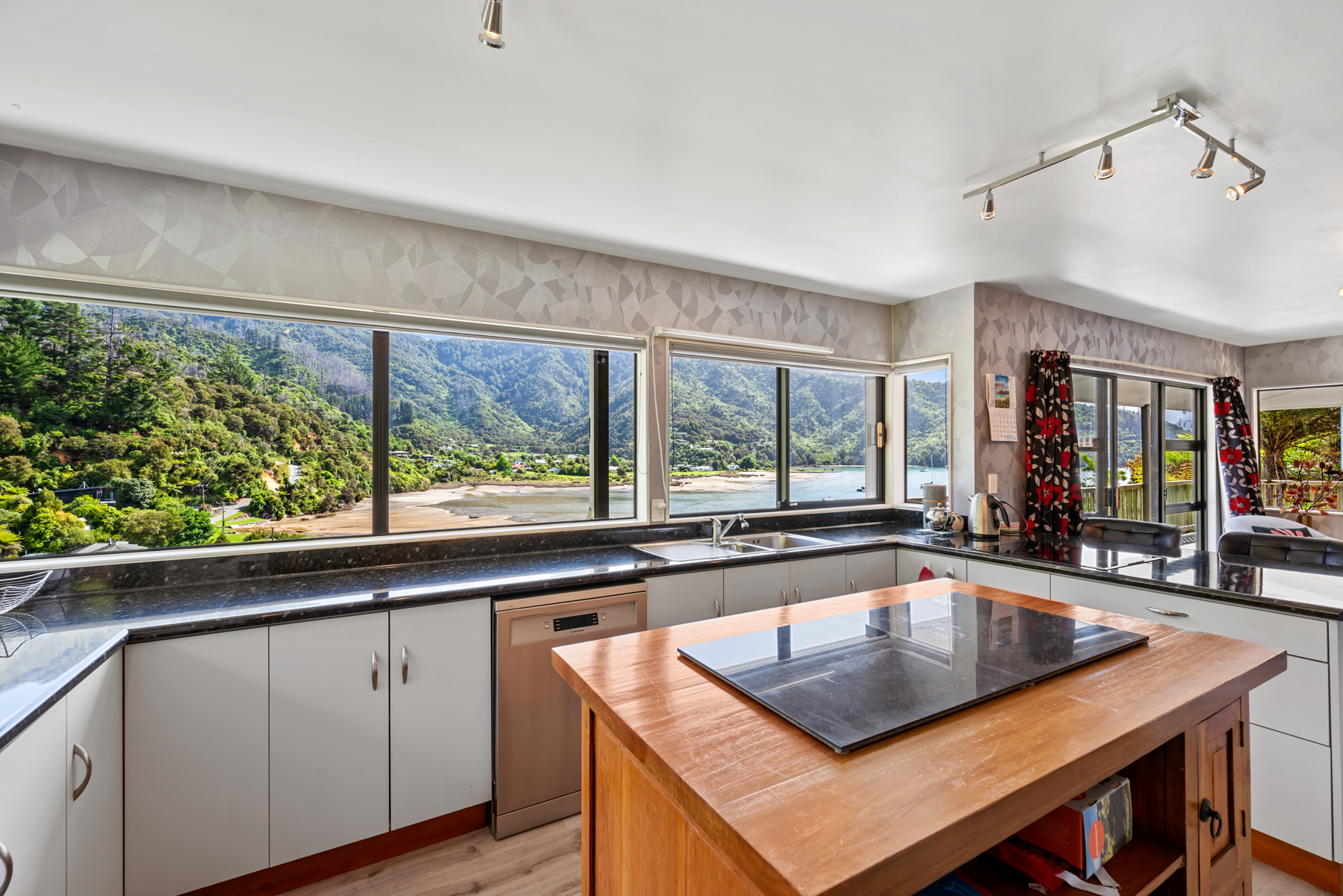 2389 Queen Charlotte Drive, Anakiwa and Surrounds, Marlborough, 5房, 0浴