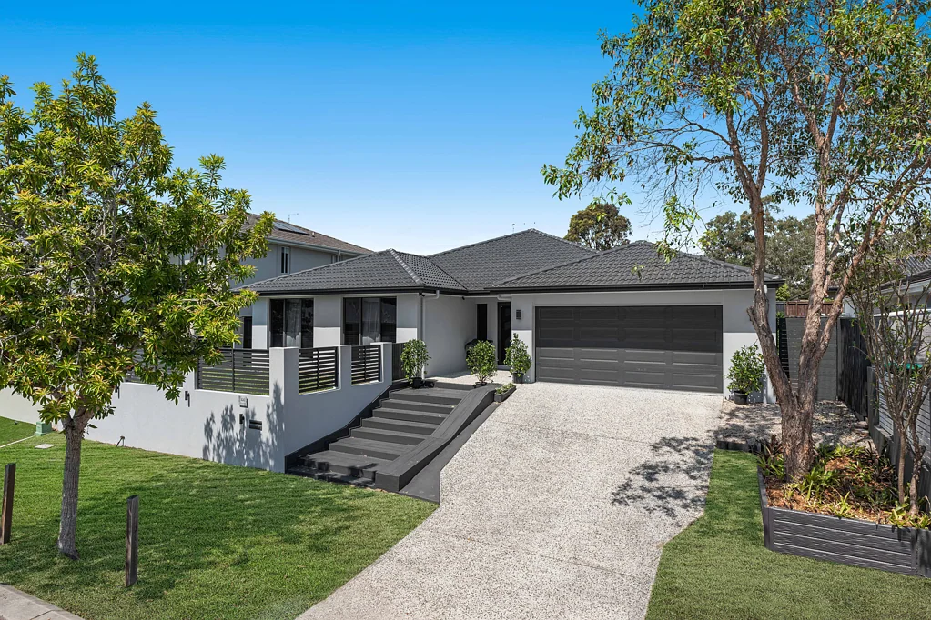44 Foxwood Circuit, Wakerley, QLD 4154