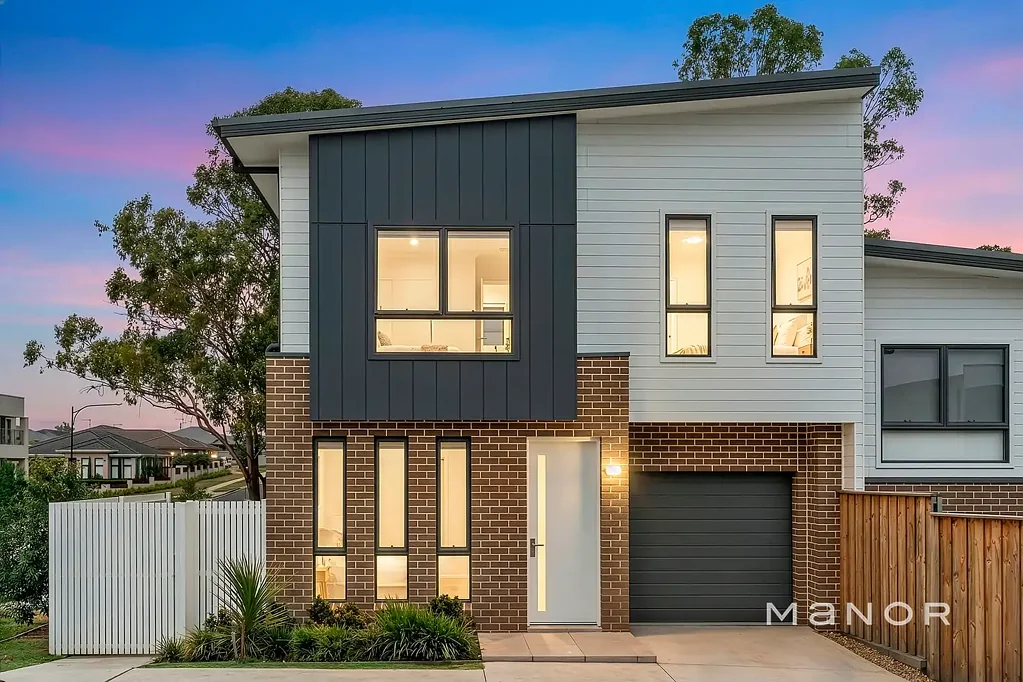 12 Calamvale Glade, Riverstone, NSW 2765