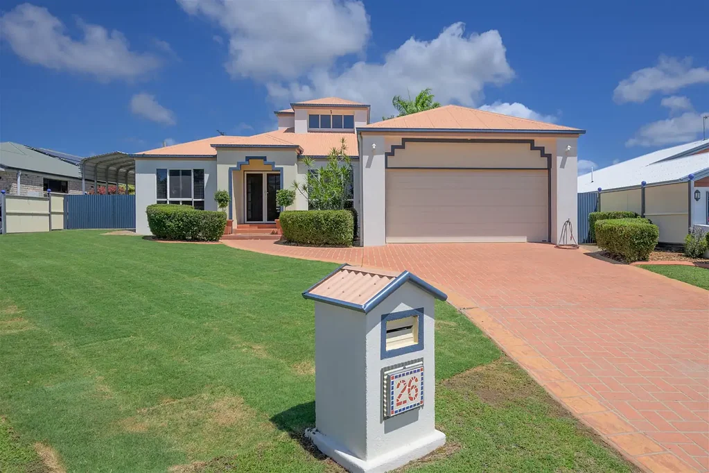 26 Michel Place, Telina, QLD 4680