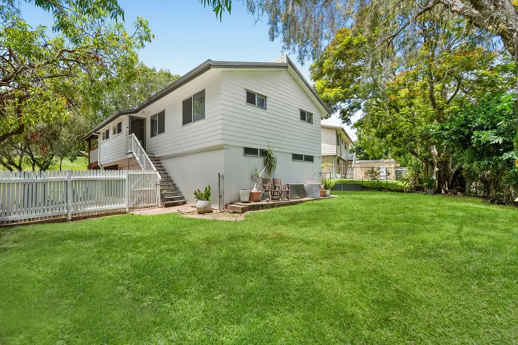 Murarrie 3ਬੈੱਡਰੂਮ Elevated Corner Block Living with Entertainer's Deck