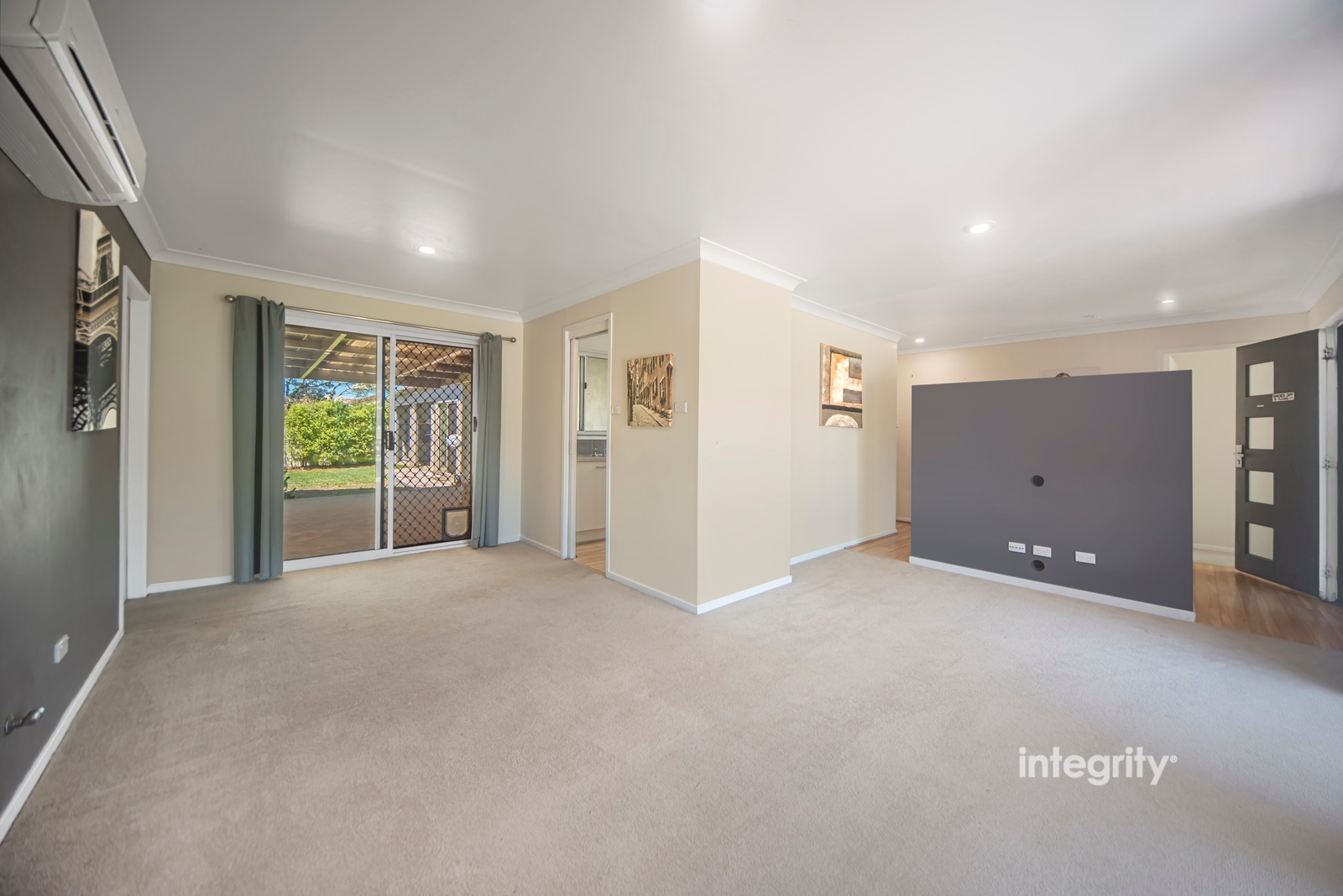 10 LUCAS ST, NORTH NOWRA NSW 2541, 0 habitaciones, 0 baños, House