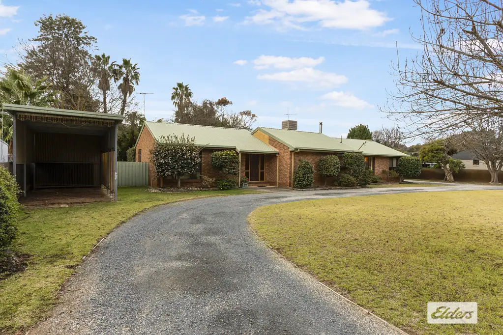 69 Victoria Street, Howlong, NSW 2643