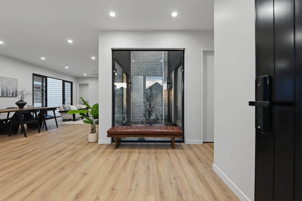 Karaka 4Zimmer New Corner: Modernity Meets Serenity! ACG, Karaka