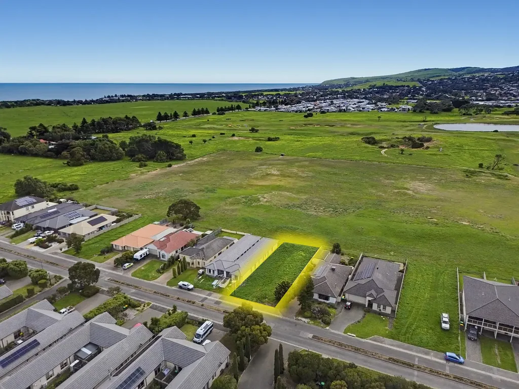 Normanville  Build Your Future on the Fairway