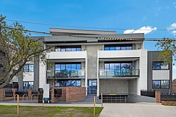 112/82 Bulla Road, Strathmore