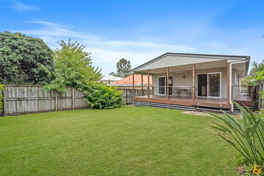 29 Wood Street, Manly, QLD 4179