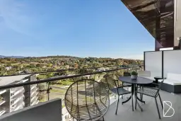 132/7 Irving Street, Phillip