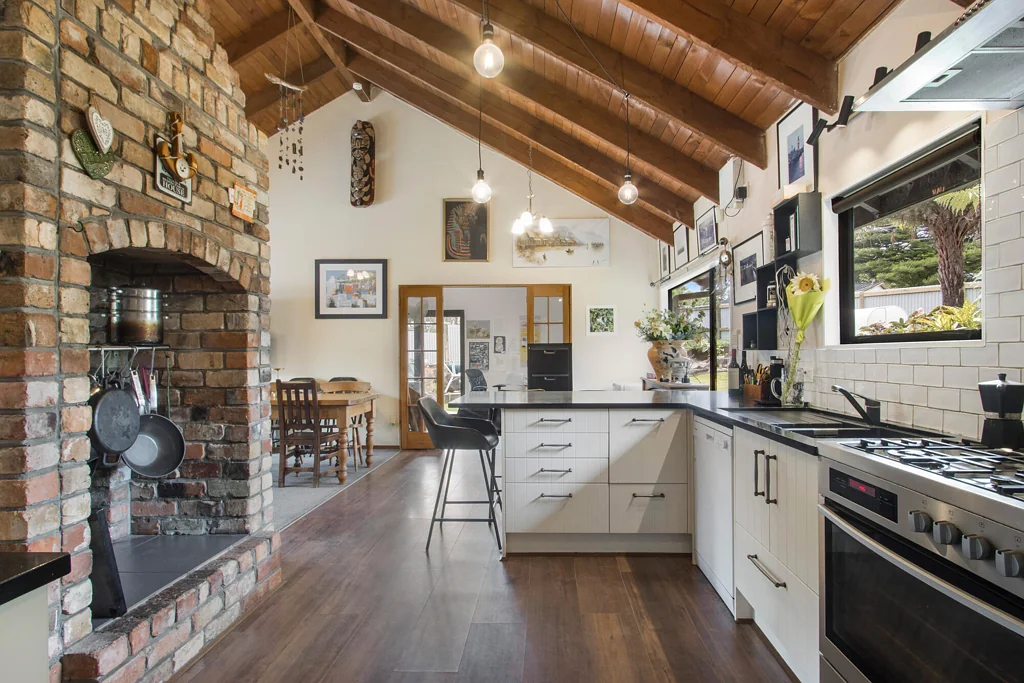 Waihi 3 Slaapkamer Two Storey Delight with Plenty of Room