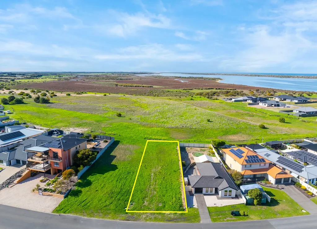 154 Excelsior Parade, Hindmarsh Island, SA 5214