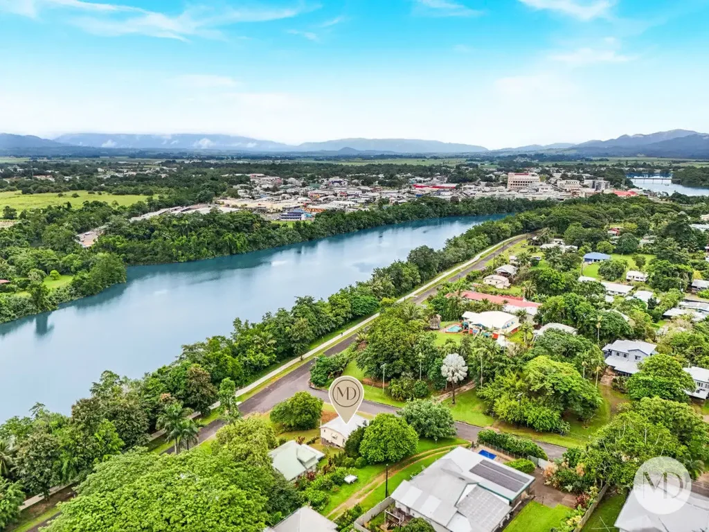 East Innisfail 2房  Elevated Living with River Breezes & Sunset Views