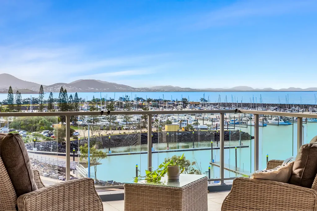 21/12-14 Breakwater Drive, Rosslyn, QLD 4703