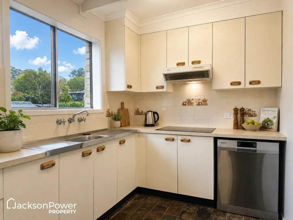 Spacious Family Living in the Heart of Erina
