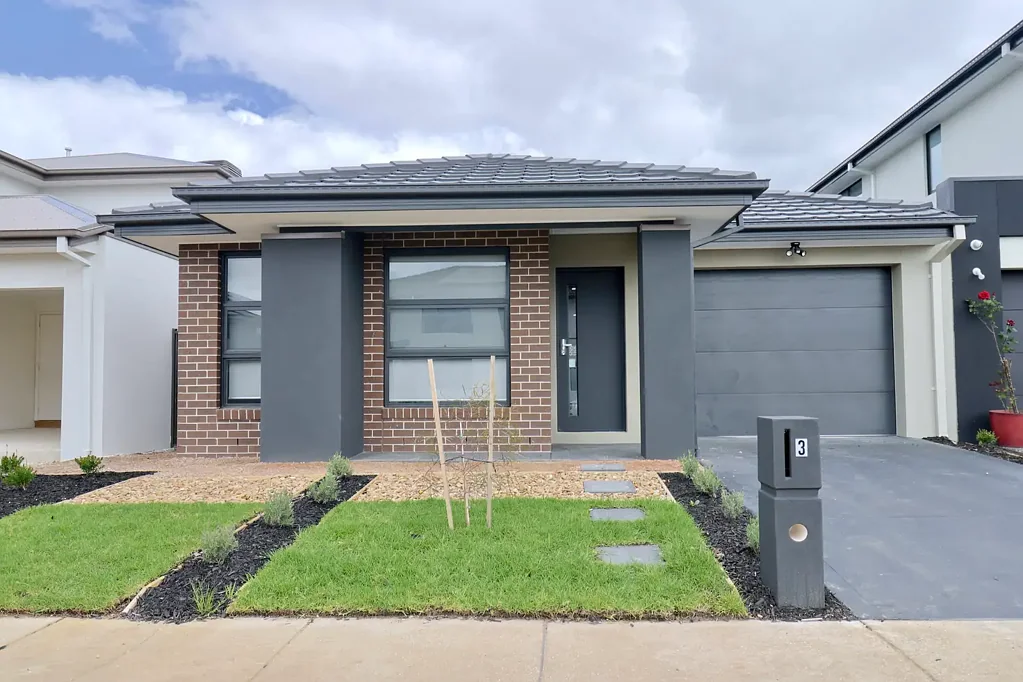 Modern Family Home in Berwick with 4 Bedrooms