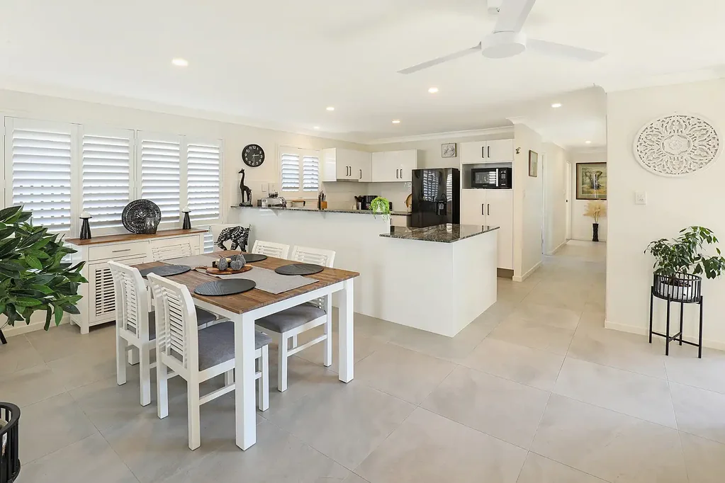 Pelican Waters 3બેડરૂમ JUST LISTED - 'Harbourlights' - Gated Community - Low Set Home