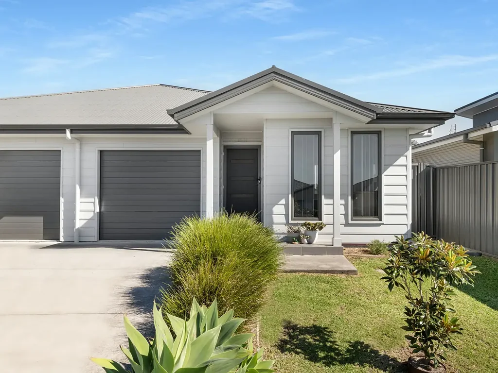 28A Bexhill Avenue, Sussex Inlet, NSW 2540
